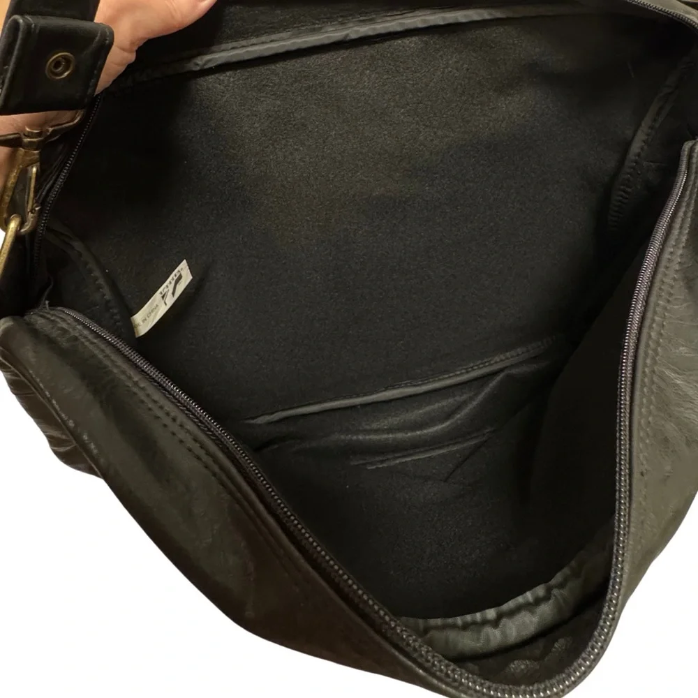 Vintage Black Leather Messenger Laptop Bag Multi Pocket Work Bag Toppers